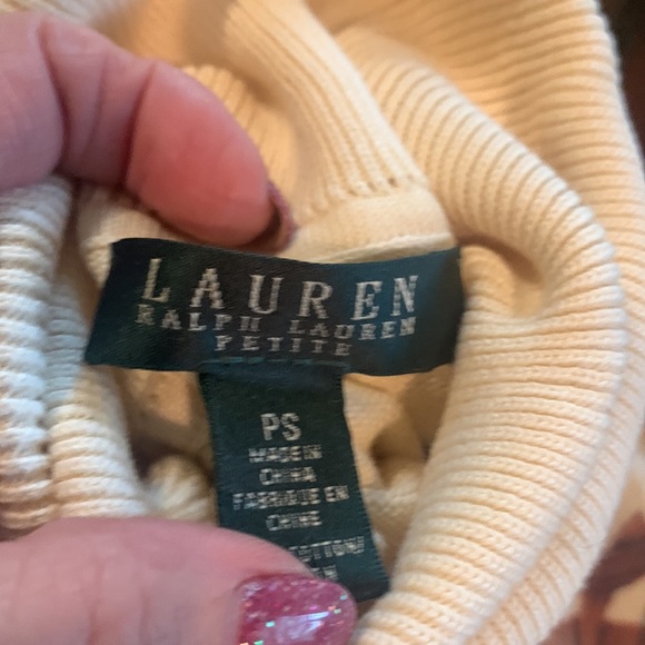 Lauren sz ps long sleeve sweater has stretch ex condition - Picture 3 of 7